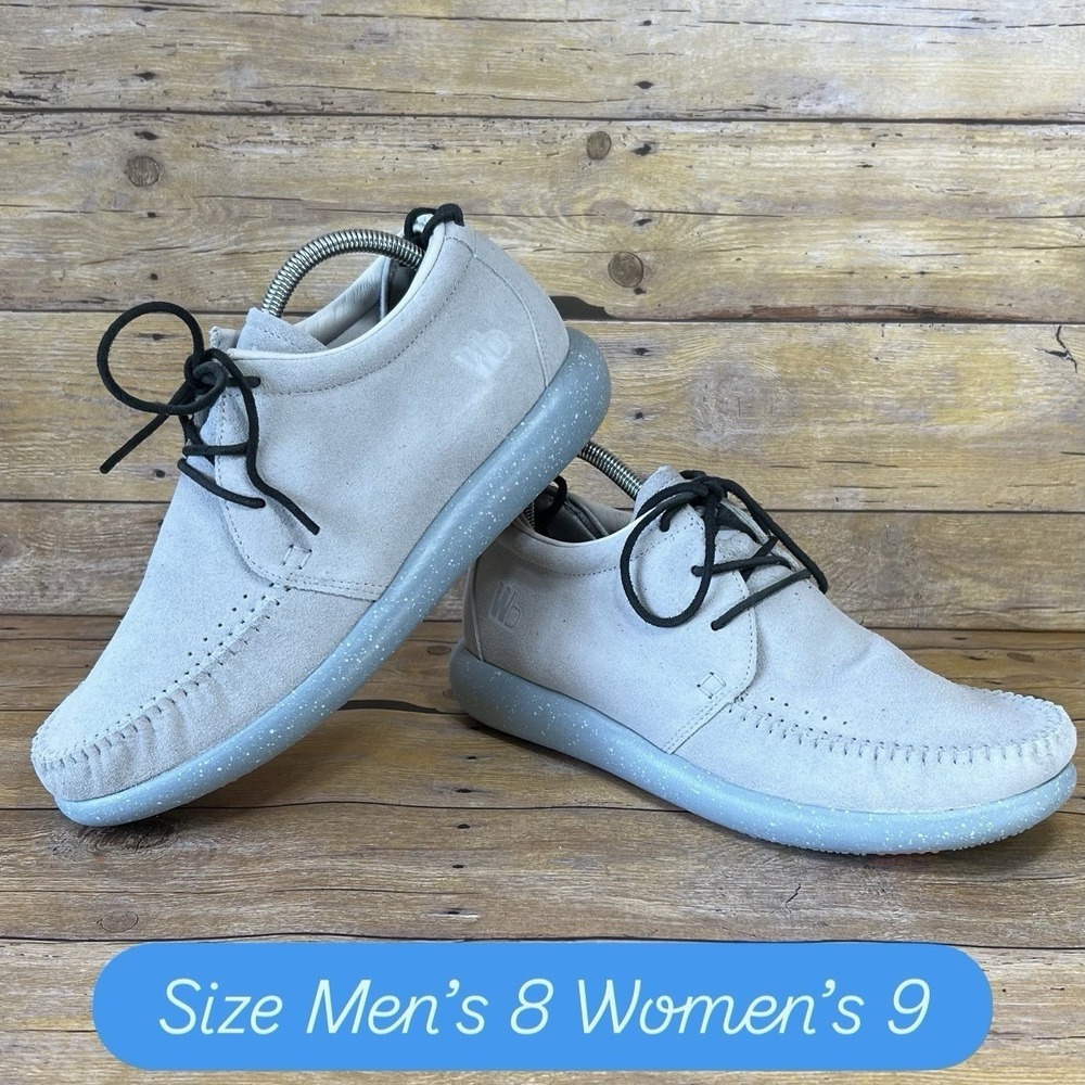 World Boots Hemera Haze Grey Suede Moccasin Shoes Mens 8 Womens 9 Low Top Boots